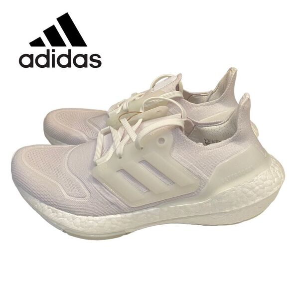 adidas Shoes - NEW Adidas Women's Ultraboost 22 W GX5590 Crystal White Tennis Shoes Sneakers 9